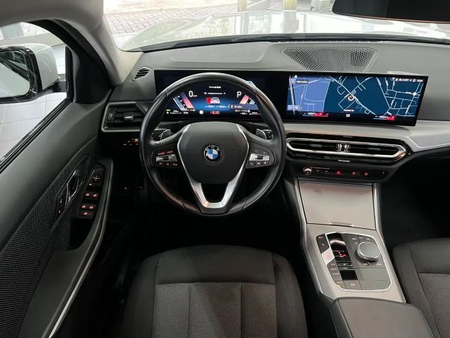 BMW 320 320d Touring xDrive