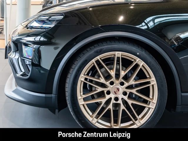 Porsche Macan 4