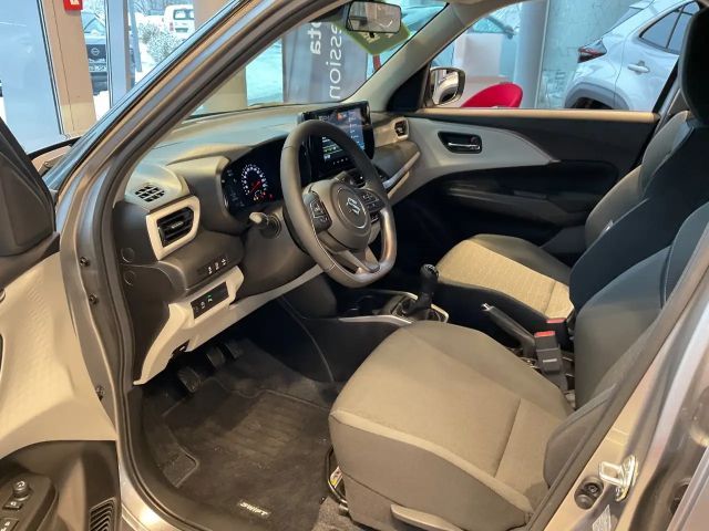 Suzuki Swift AllGrip Comfort DualJet
