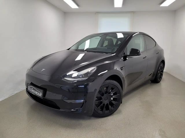 Tesla Model Y AWD Long Range