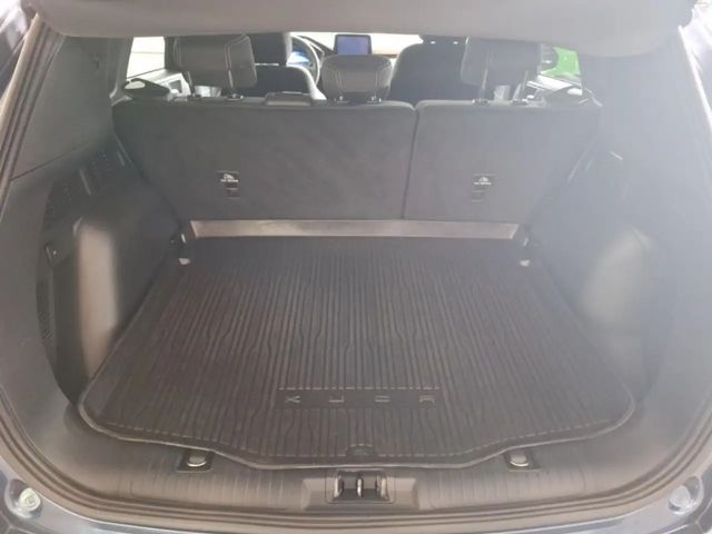 Ford Kuga Plug in Hybrid Titanium