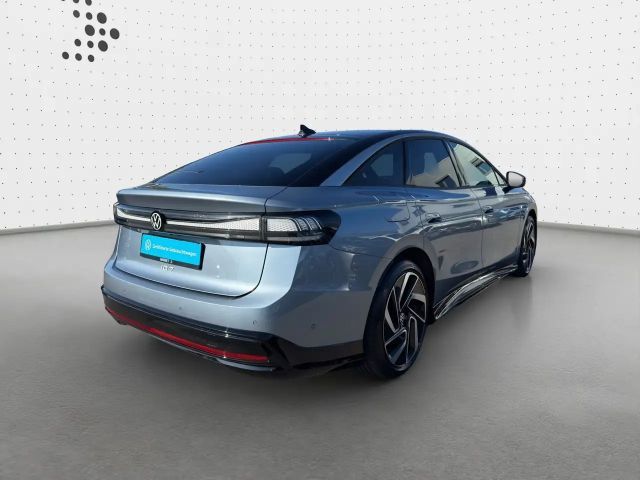 Volkswagen ID.7 IQ.Drive Pro