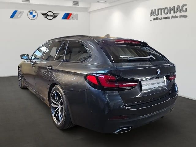 BMW 520 520d M-Sport xDrive