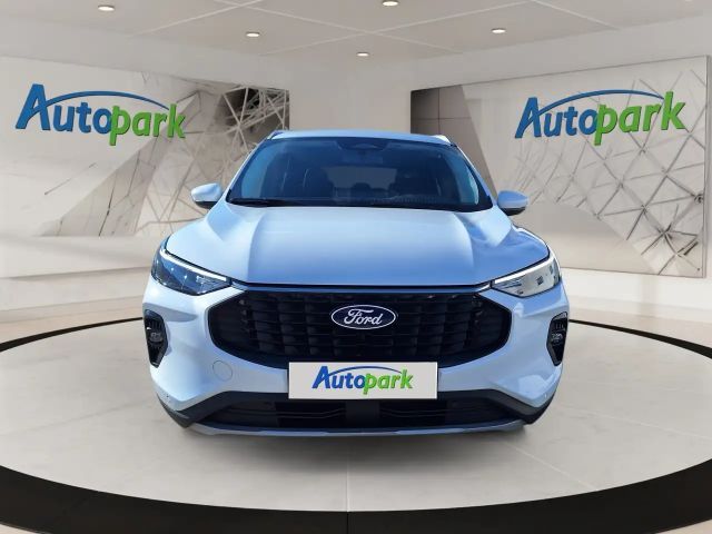 Ford Kuga AWD Hybrid Titanium