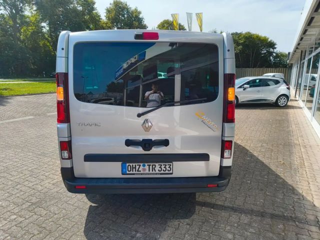 Renault Trafic Combi