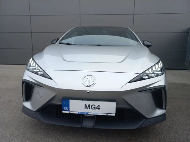 MG MG4 64 kWh Luxury