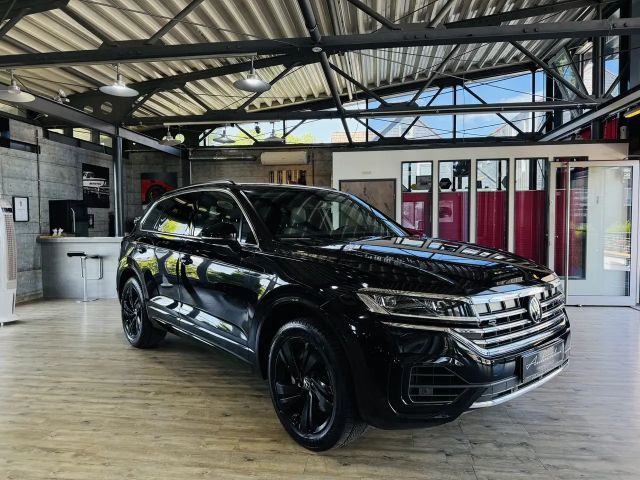 Volkswagen Touareg 4Motion R-Line