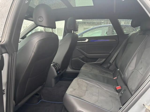 Volkswagen Arteon R 4MO*KAM*NAV*CARPLAY*Tr.-ACC*eAHK*PANO*DCC