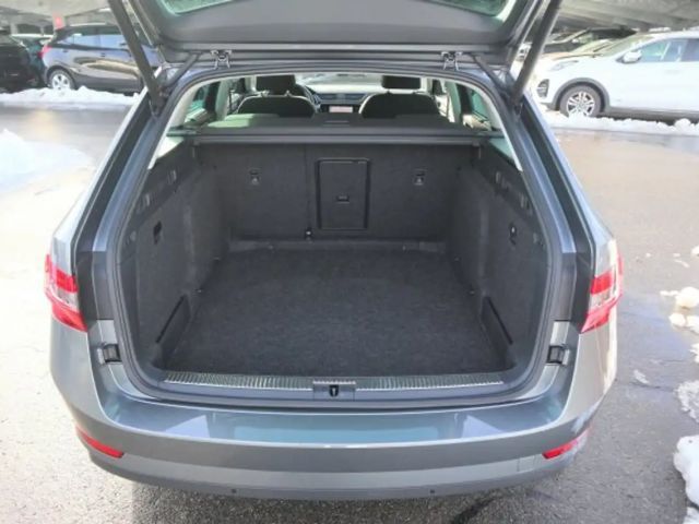 Skoda Superb 2.0 TDI Ambition Combi