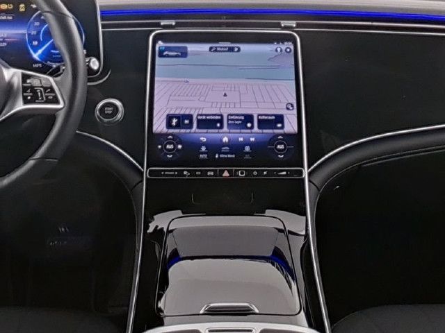 Mercedes-Benz EQE SUV 300