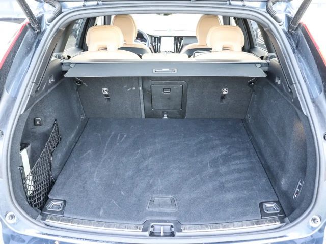 Volvo XC60 AWD Dark Ultra