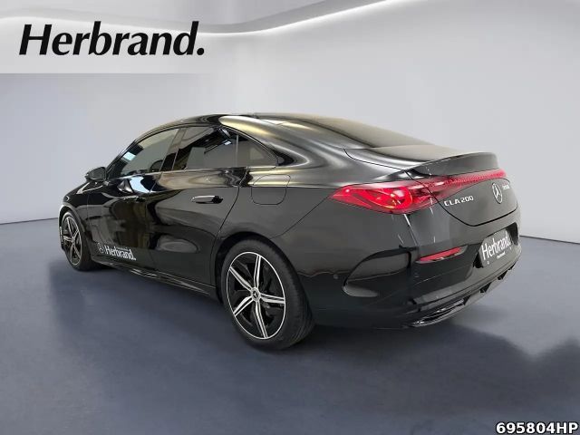 Mercedes-Benz CLA 200 AMG Line Coupé