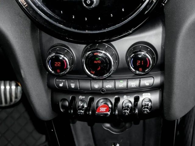 MINI John Cooper Works Cabrio John Cooper Works Individual Urban Green Foliert