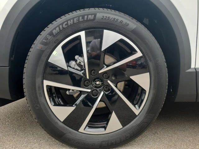 Opel Grandland X Hybrid