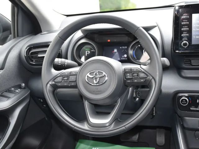 Toyota Yaris 1.5 Dual-VVT-iE (Hybrid)