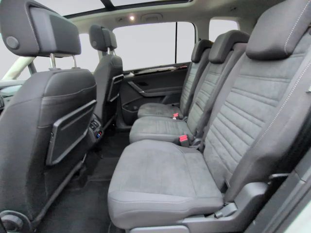 Volkswagen Touran DSG Highline