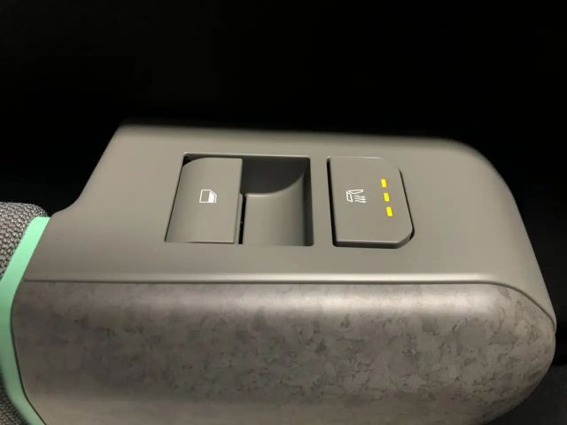 Kia EV4 81.4 kWh Earth