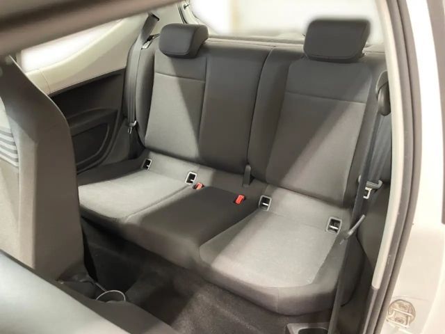 Volkswagen up! 1.0 KLIMA DAB+ ESP ZV ABS GANZJAHRESREIFEN