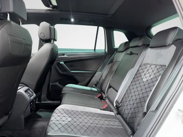 Volkswagen Tiguan 2.0 TDI DSG R-Line