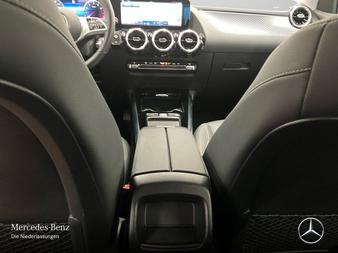 Mercedes-Benz GLA 180 Progressive