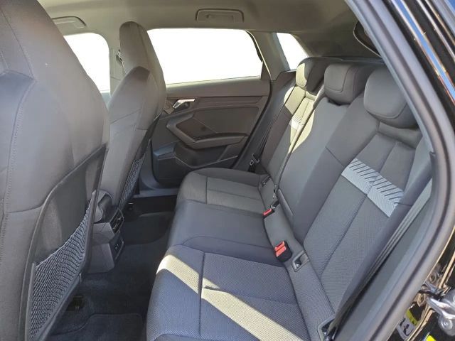 Audi A3 30 TDI S-Tronic Sedan