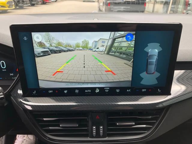 Ford Focus EcoBoost ST Line Wagon