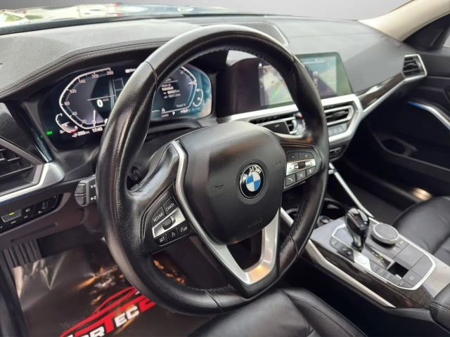 BMW 330 330e Luxury Line Sedan