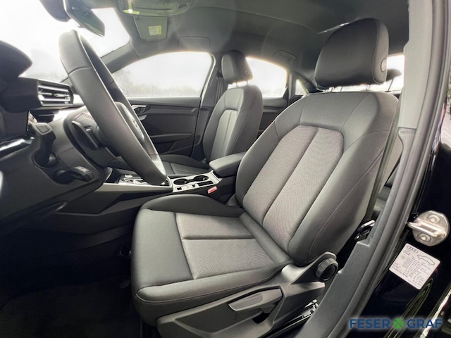 Audi A3 30 TFSI S-Tronic Sedan