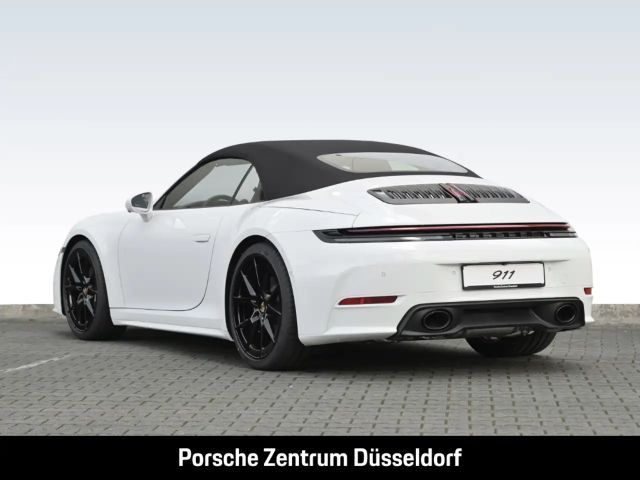 Porsche 992 Cabrio Carrera