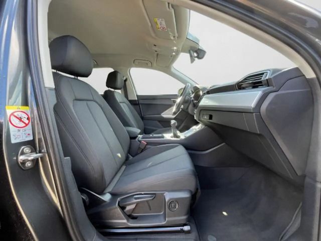 Audi Q3 35 TFSI S-Line