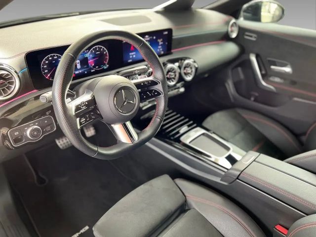 Mercedes-Benz CLA 200 AMG; Night; KEYLESS; LED; Ambiente