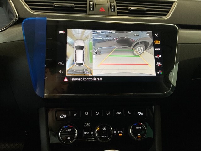 Skoda Superb 2.0 TDI Combi Style Style