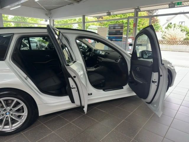 BMW 318 318d Touring