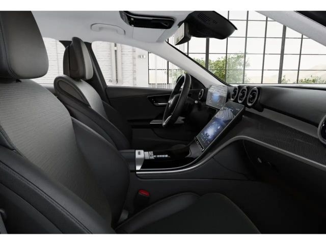 Mercedes-Benz C 180 AVANTGARDE Sedan