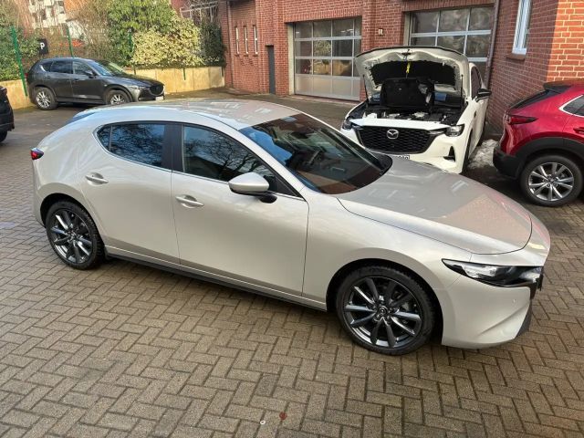 Mazda 3 SkyActiv