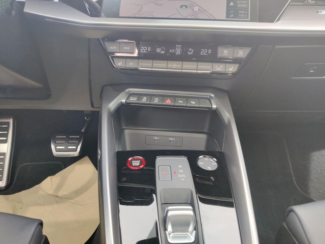 Audi RS3 Quattro S-Tronic Sedan