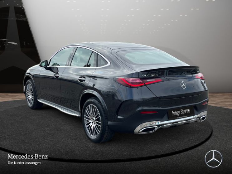 Mercedes-Benz GLC 300 4MATIC AMG Line Coupé