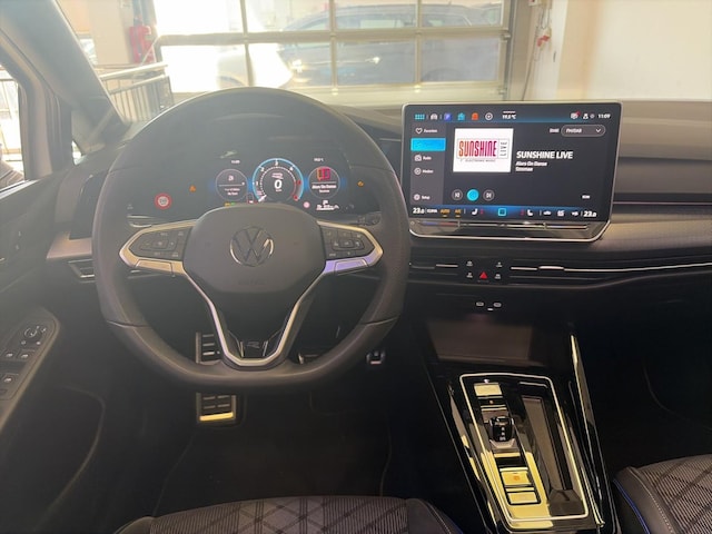 Volkswagen Golf 2.0 TDI DSG R-Line