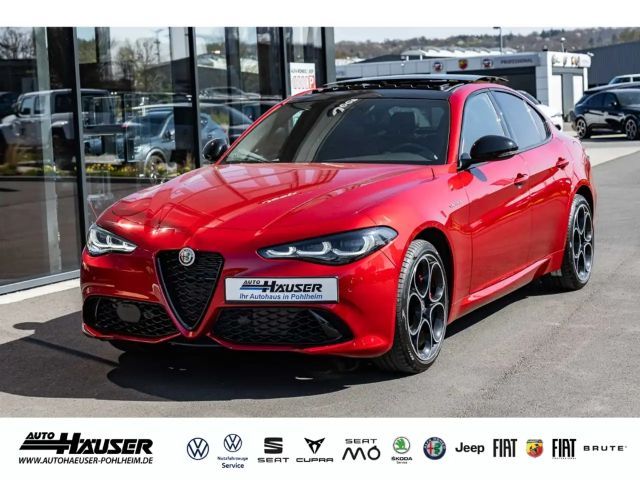 Alfa Romeo Giulia AT8 Q4 Turbo Veloce