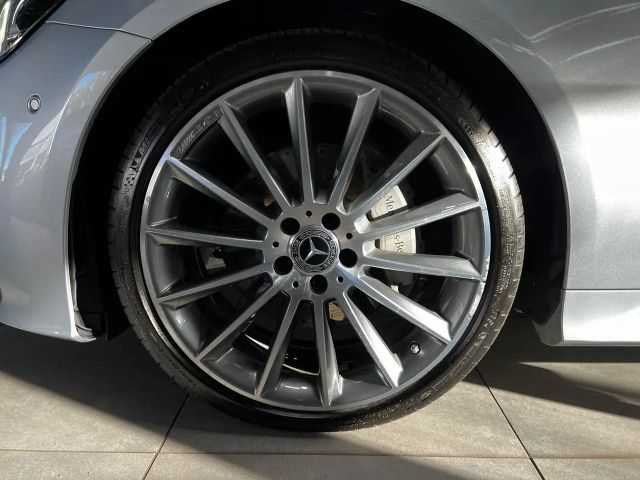 Mercedes-Benz E 200 AMG Line Cabriolet