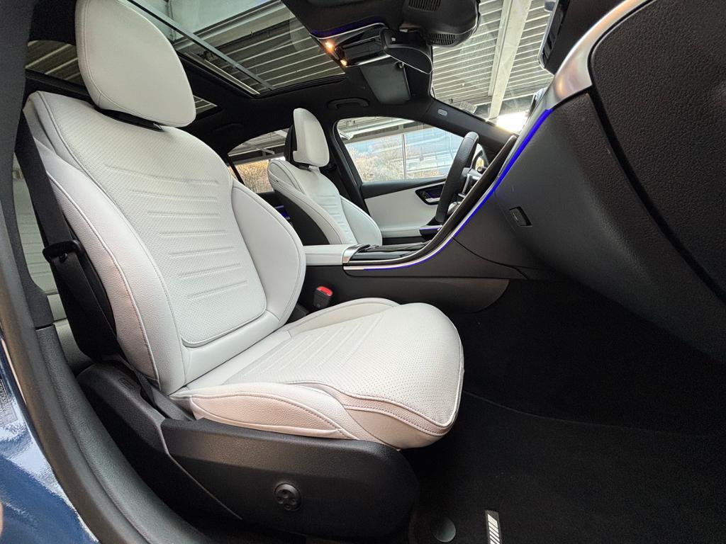 Mercedes-Benz C 200 C 200 d Sedan