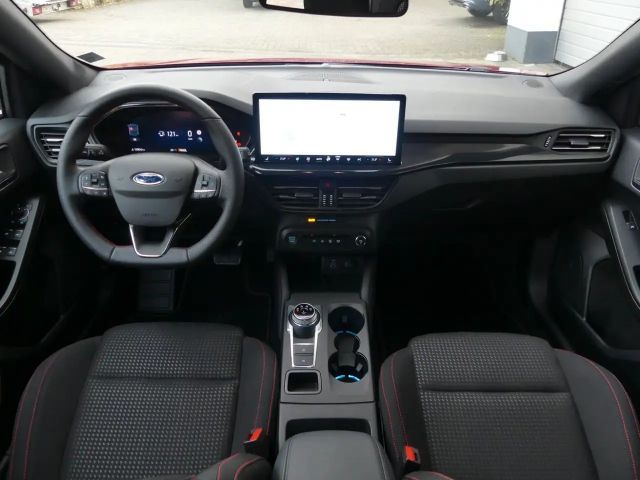 Ford Focus ST Line Wagon