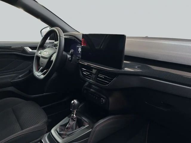 Ford Focus EcoBoost ST Line Wagon