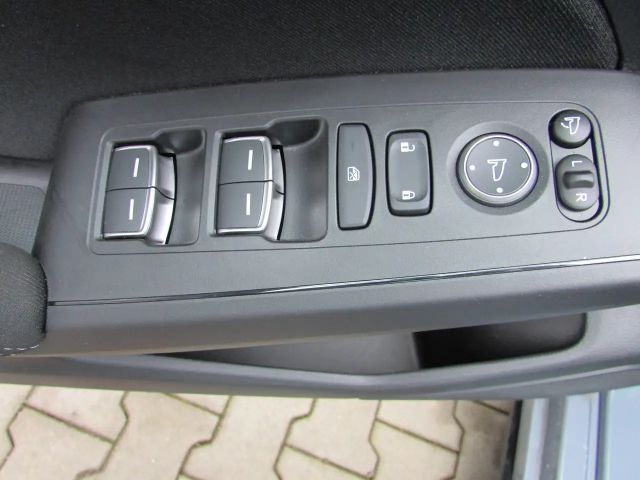 Honda Civic Elegance e:HEV