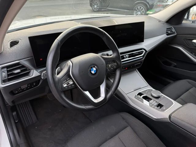 BMW 320 320d Touring xDrive
