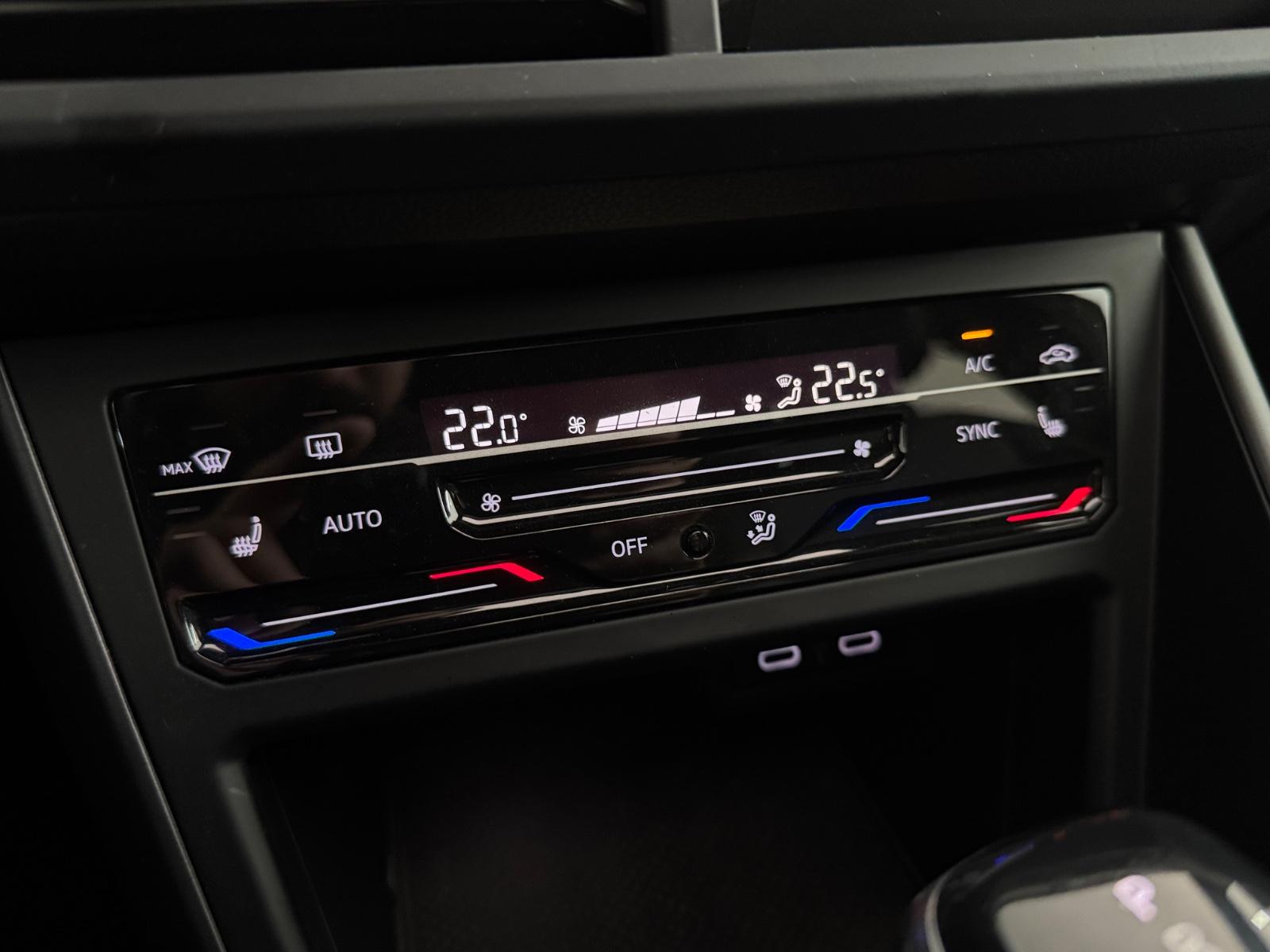 Volkswagen Taigo 1.5 TSI DSG IQ.Drive R-Line