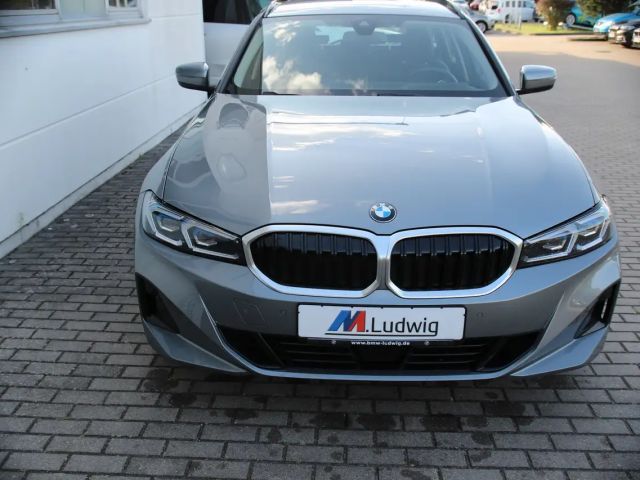 BMW 318 318i