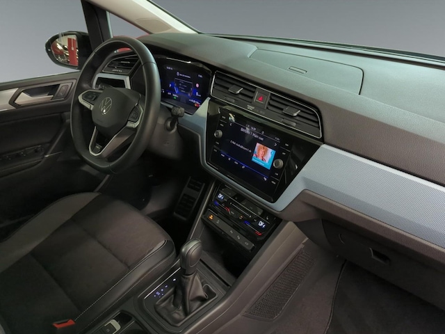 Volkswagen Touran 1.5 TSI DSG
