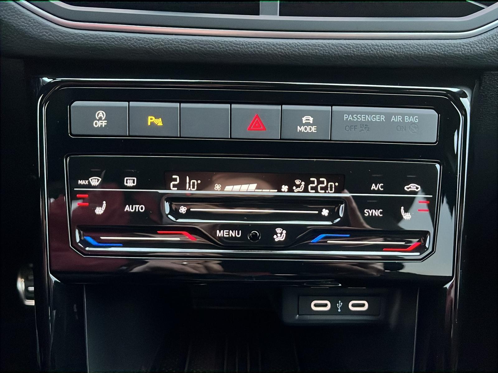 Volkswagen T-Cross 1.5 TSI ACT DSG R-Line