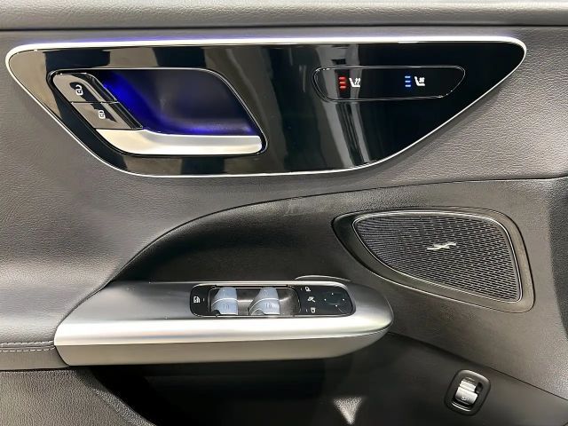 Mercedes-Benz C 180 AVANTGARDE Sedan